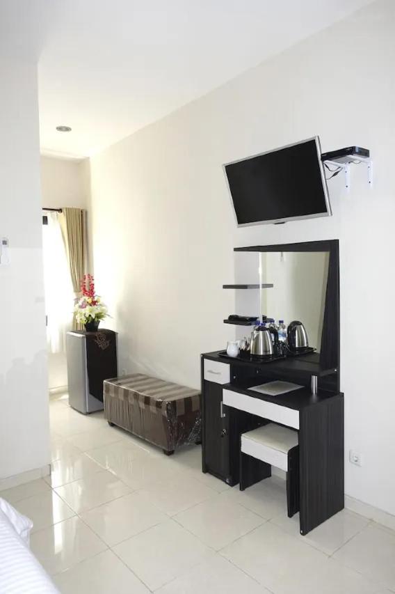 Tuban Torres Accommodation Kuta Lombok Exterior foto